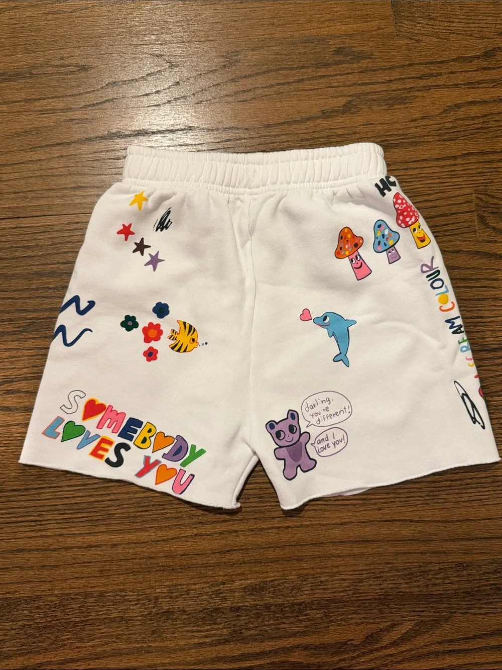 Mayfair Group Someone Loves You sweat shorts size XS